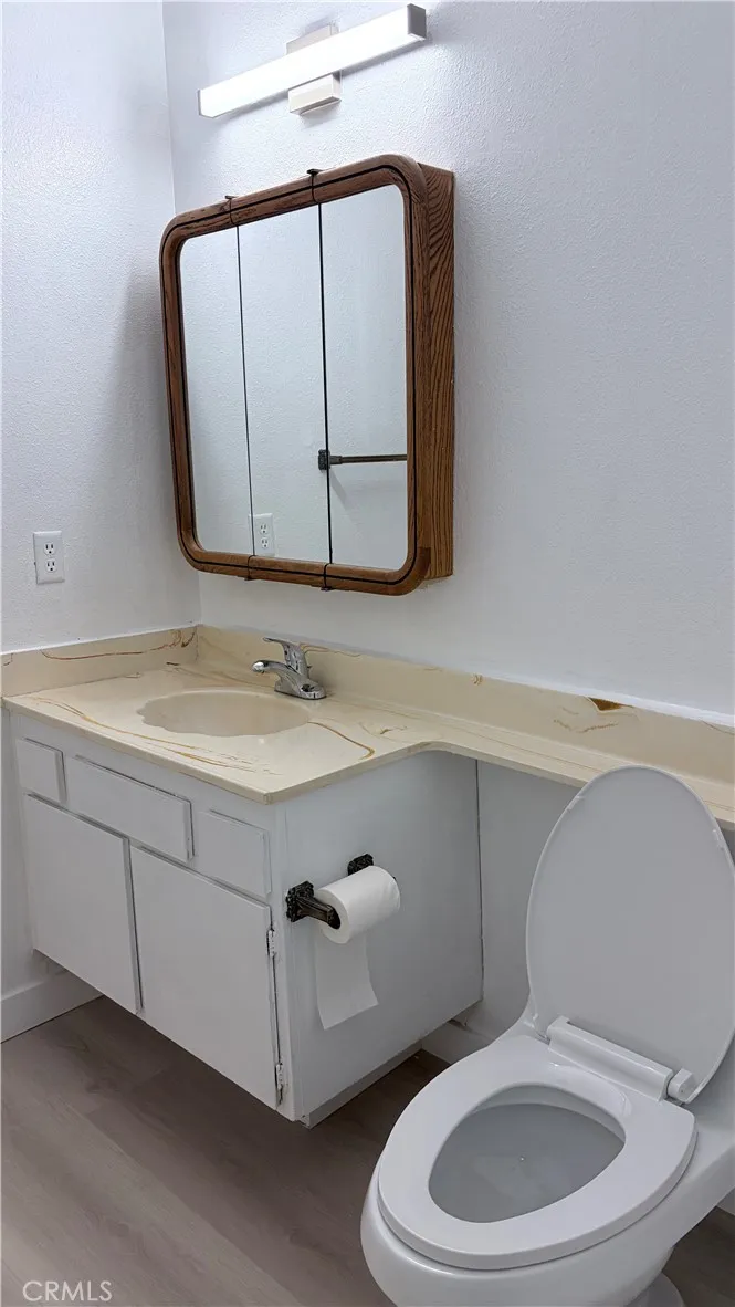 8671 Buena Tierra Place Buena Park, CA 90621