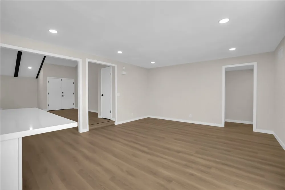 1242 Sultan Circle Carson, CA 90746