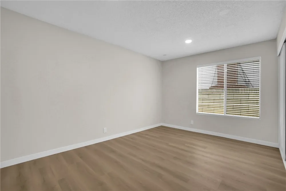 1242 Sultan Circle Carson, CA 90746