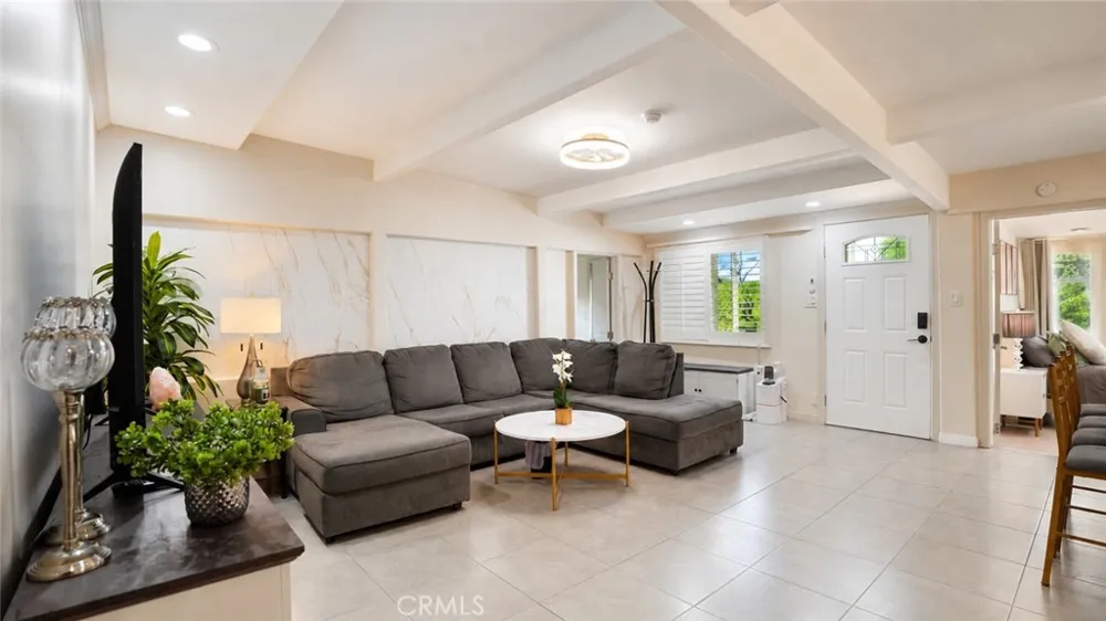 938 Mira Valle Monterey Park, CA 91754