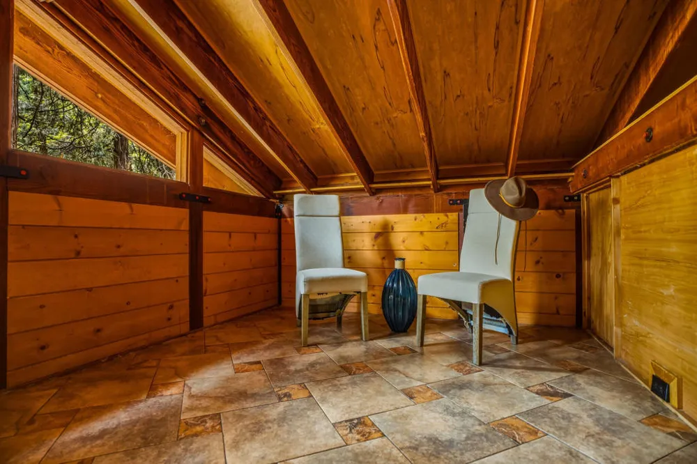 25106 Rim Rock Road Idyllwild, CA 92549