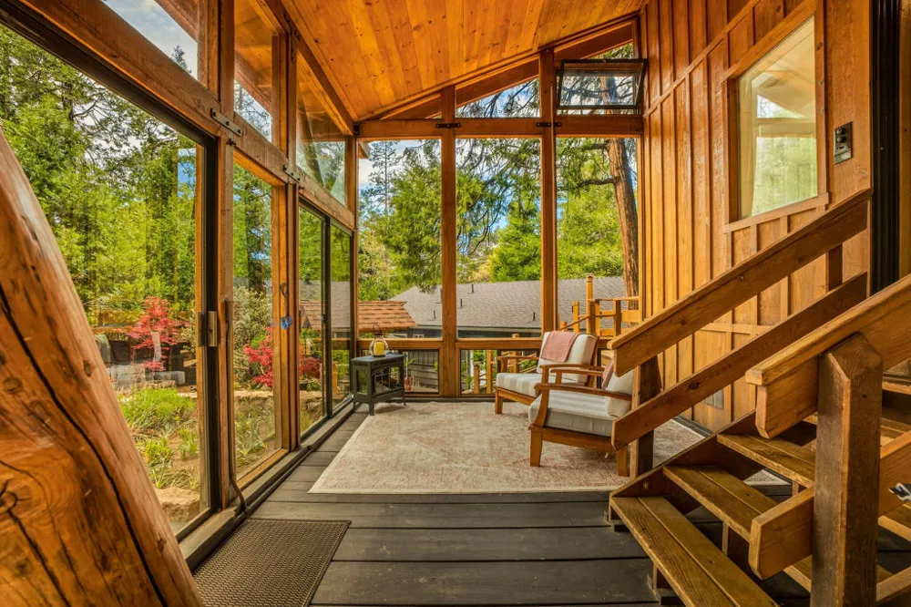 25106 Rim Rock Road Idyllwild, CA 92549