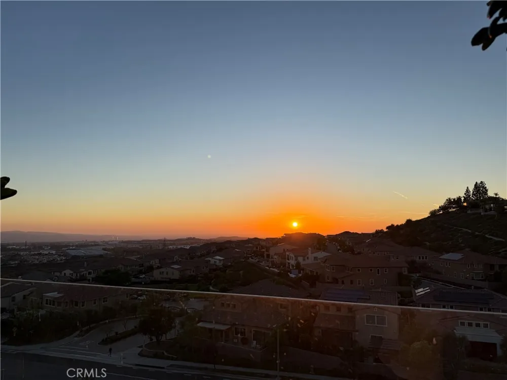 5362 Heritage Oak Lake Forest, CA 92679