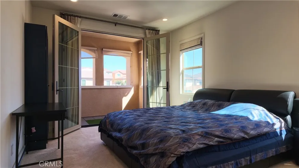 5362 Heritage Oak Lake Forest, CA 92679