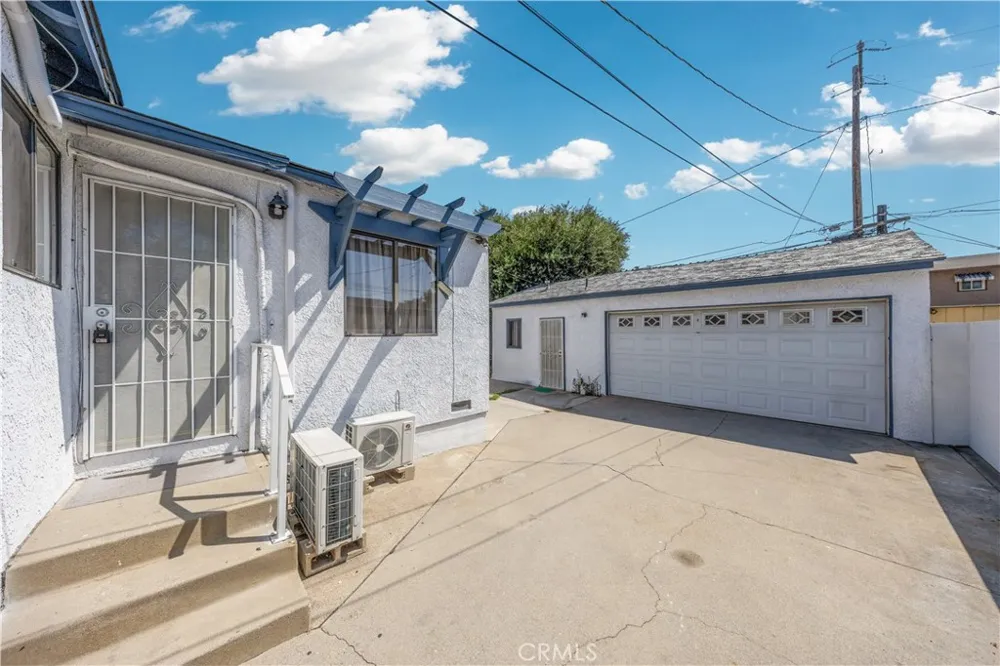 1140 S El Molino Street Alhambra, CA 91801