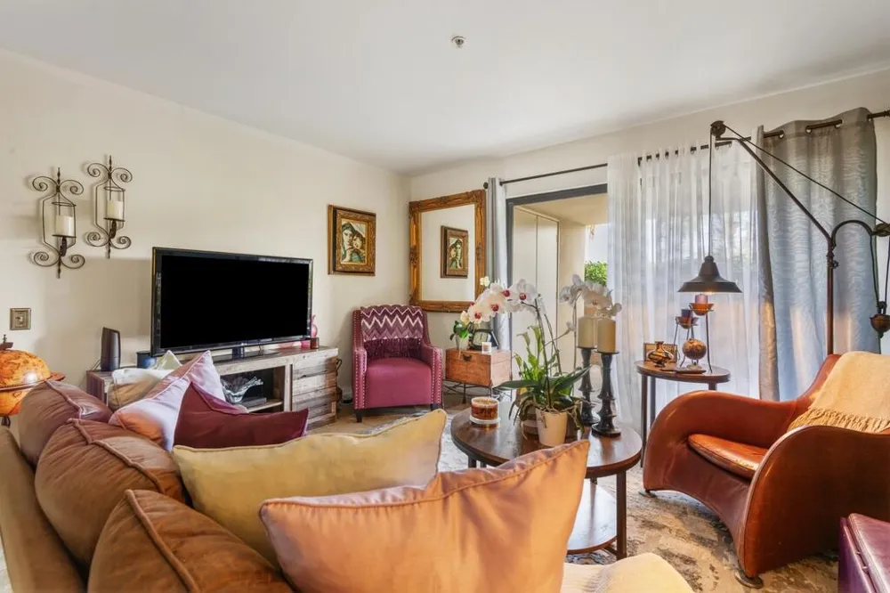222 Calle El Segundo #561 Palm Springs, CA 92262