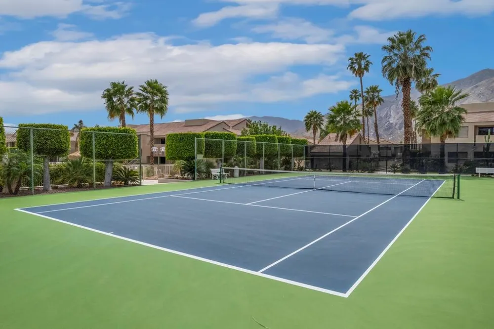222 Calle El Segundo #561 Palm Springs, CA 92262