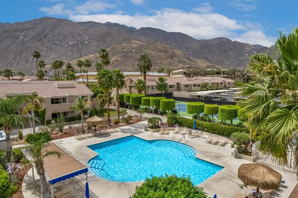 222 Calle El Segundo #561 Palm Springs, CA 92262