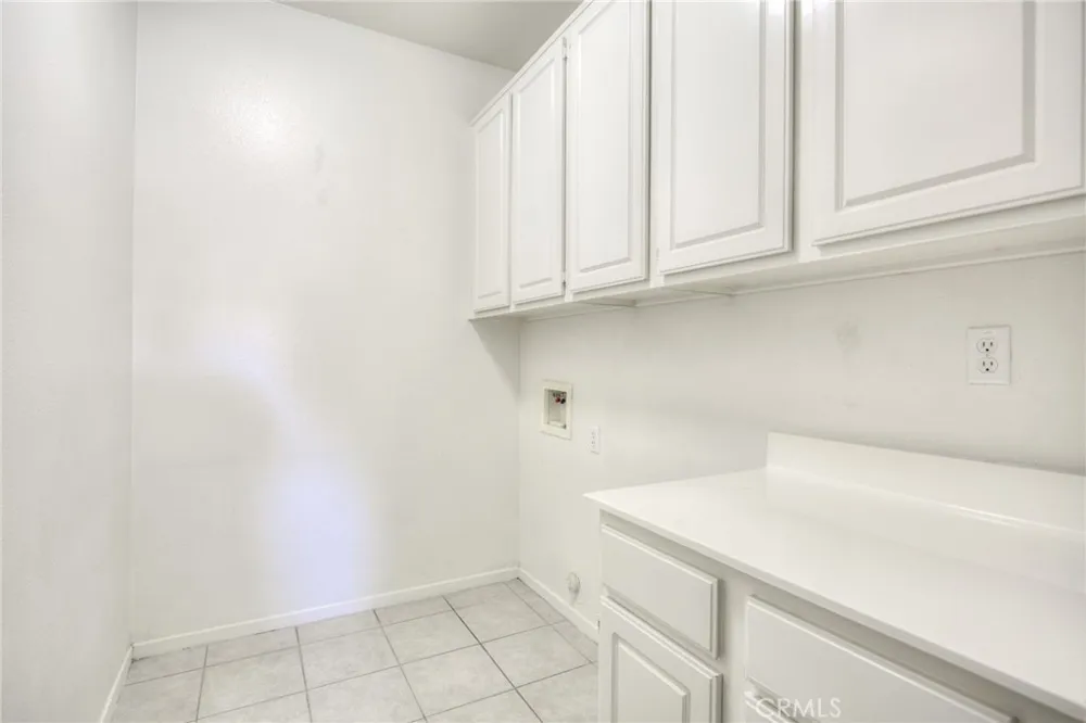 3879 Bella Villagio Perris, CA 92571