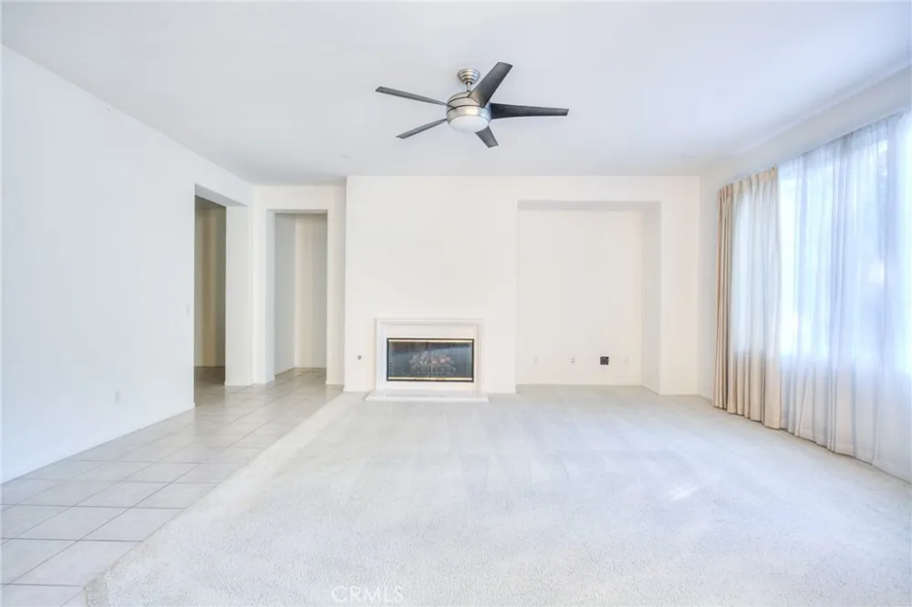 3879 Bella Villagio Perris, CA 92571