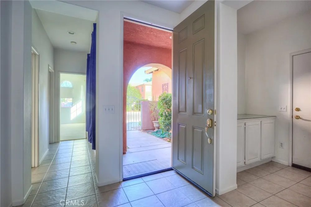 3879 Bella Villagio Perris, CA 92571