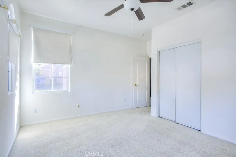 3879 Bella Villagio Perris, CA 92571