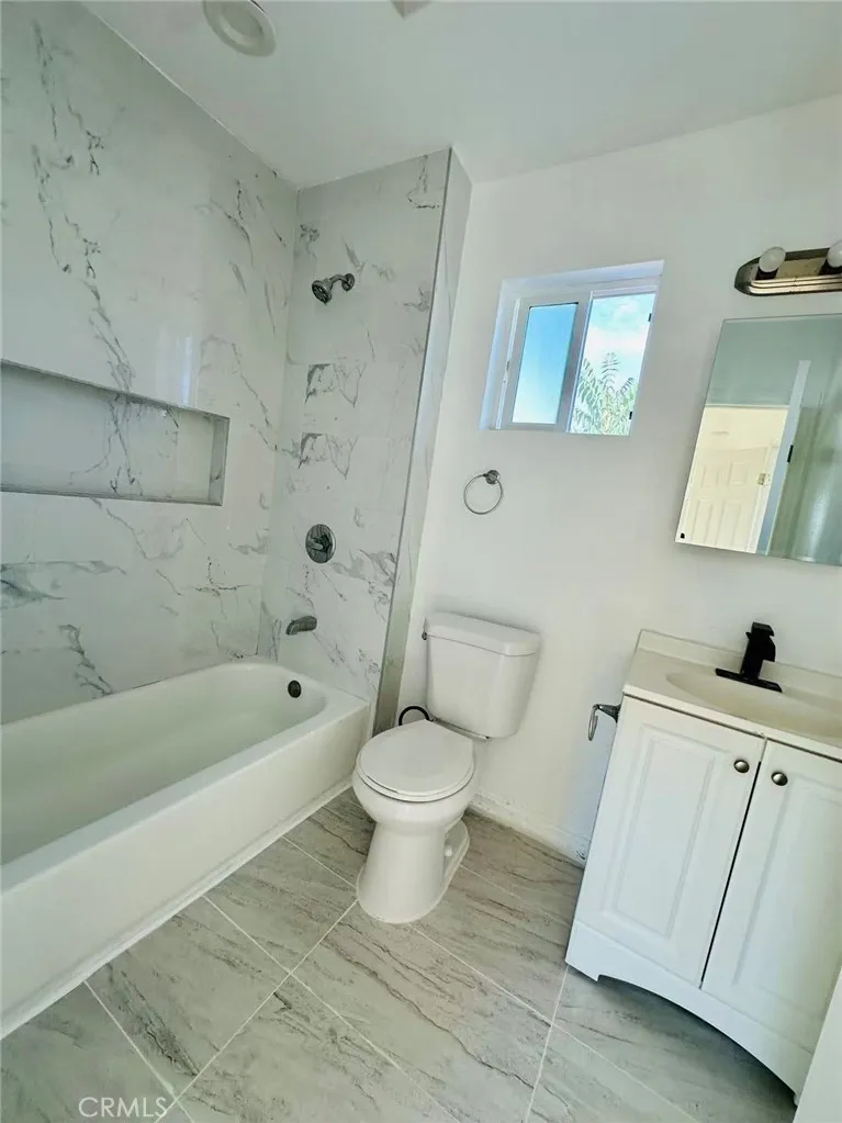 416 W Francis Street #C Ontario, CA 91762