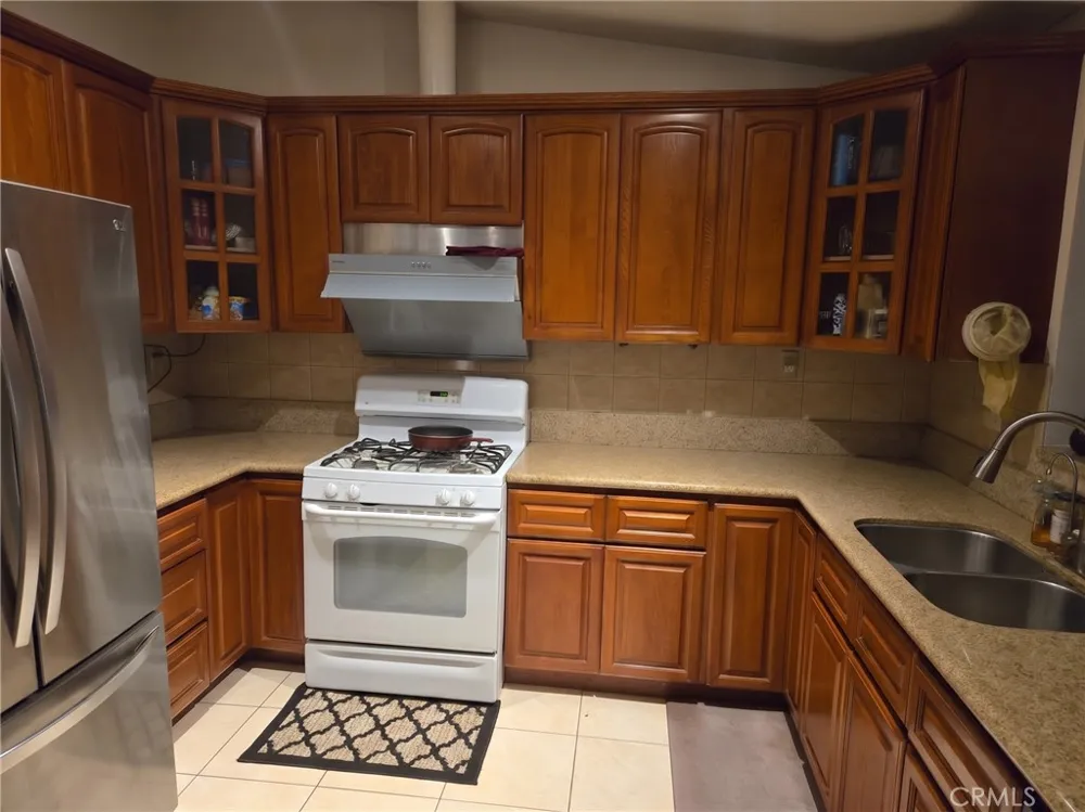 451 Vidalia La Puente, CA 91744
