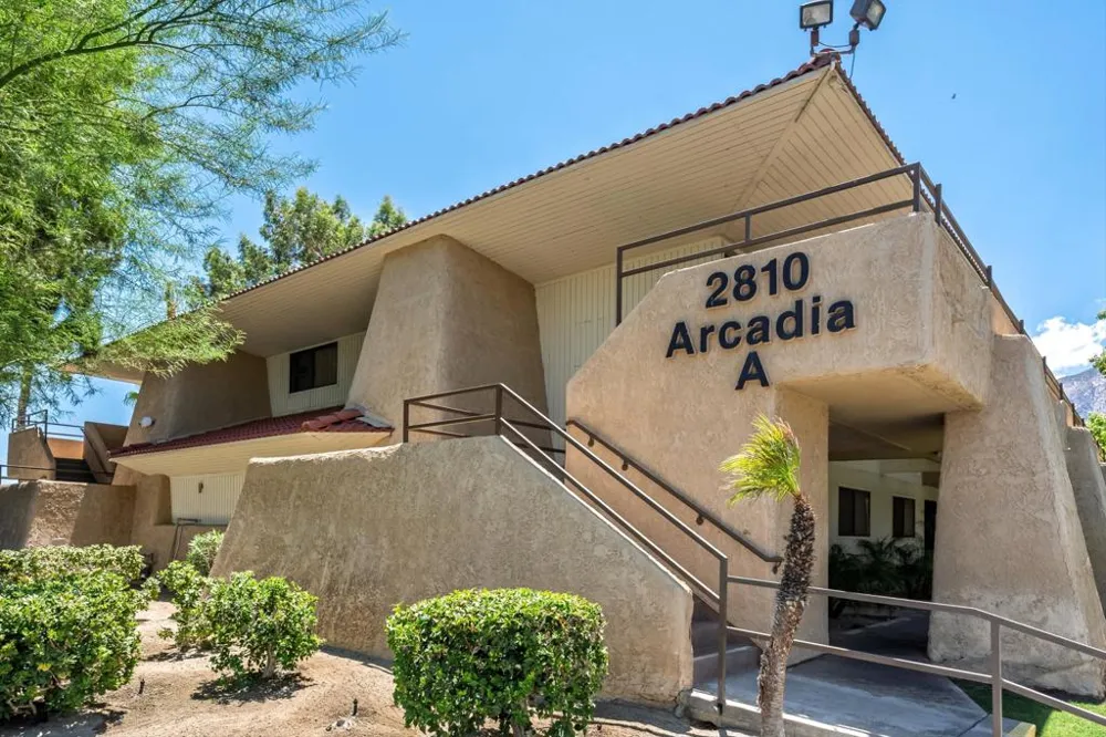 2810 Arcadia Court #A-115 Palm Springs, CA 92262