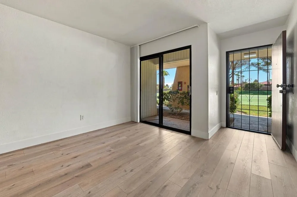 2810 Arcadia Court #A-115 Palm Springs, CA 92262