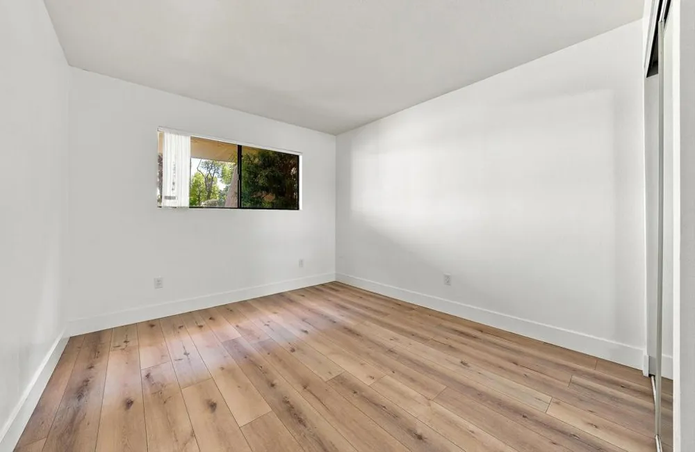 2810 Arcadia Court #A-115 Palm Springs, CA 92262