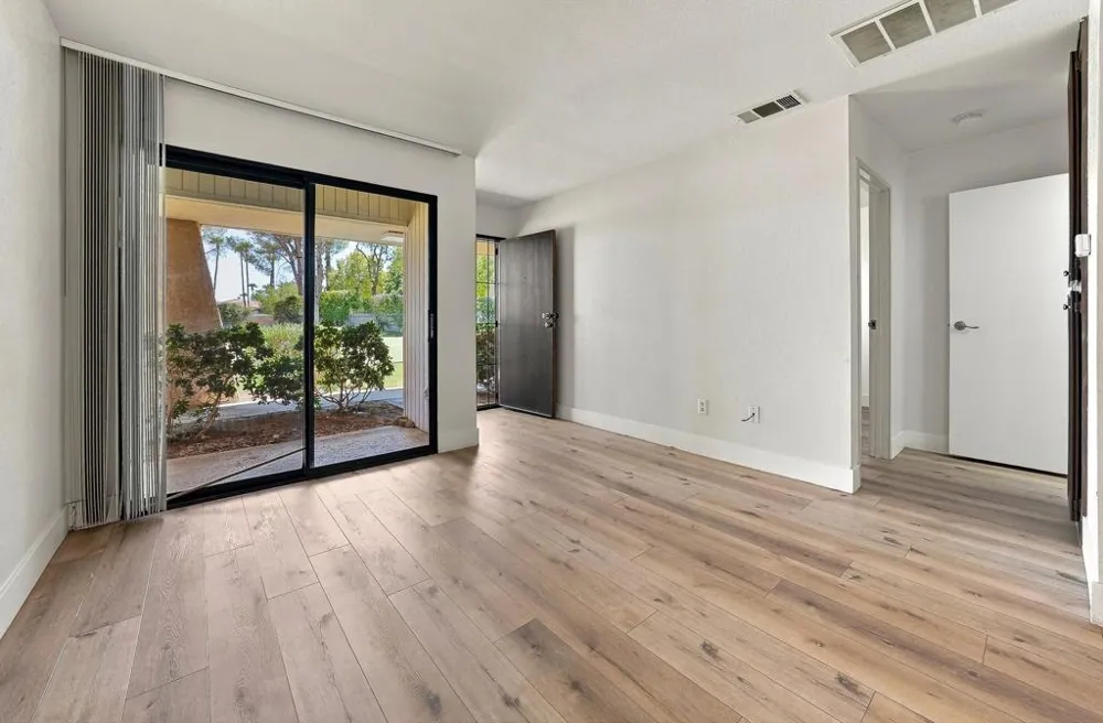 2810 Arcadia Court #A-115 Palm Springs, CA 92262