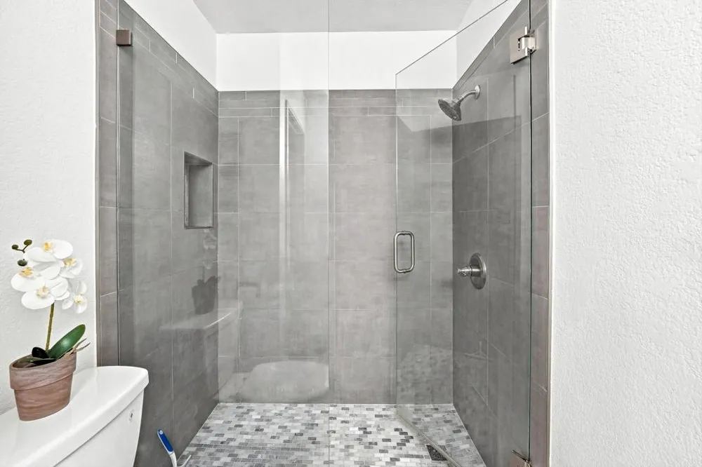 2810 Arcadia Court #A-115 Palm Springs, CA 92262