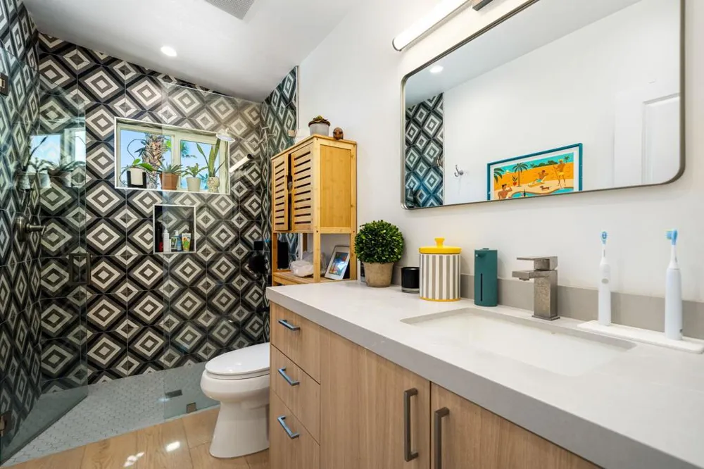 38700 Paradise Way Cathedral City, CA 92234