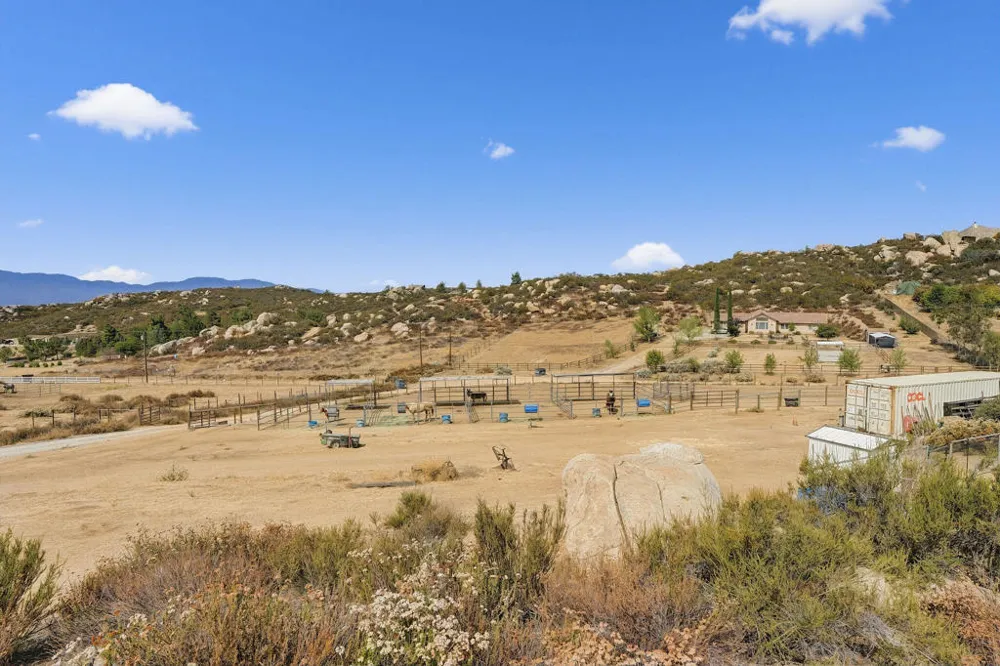 42030 Wildwood Lane Aguanga, CA 92536