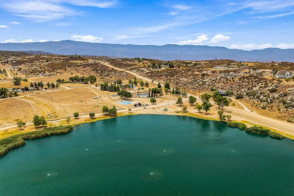 42030 Wildwood Lane Aguanga, CA 92536