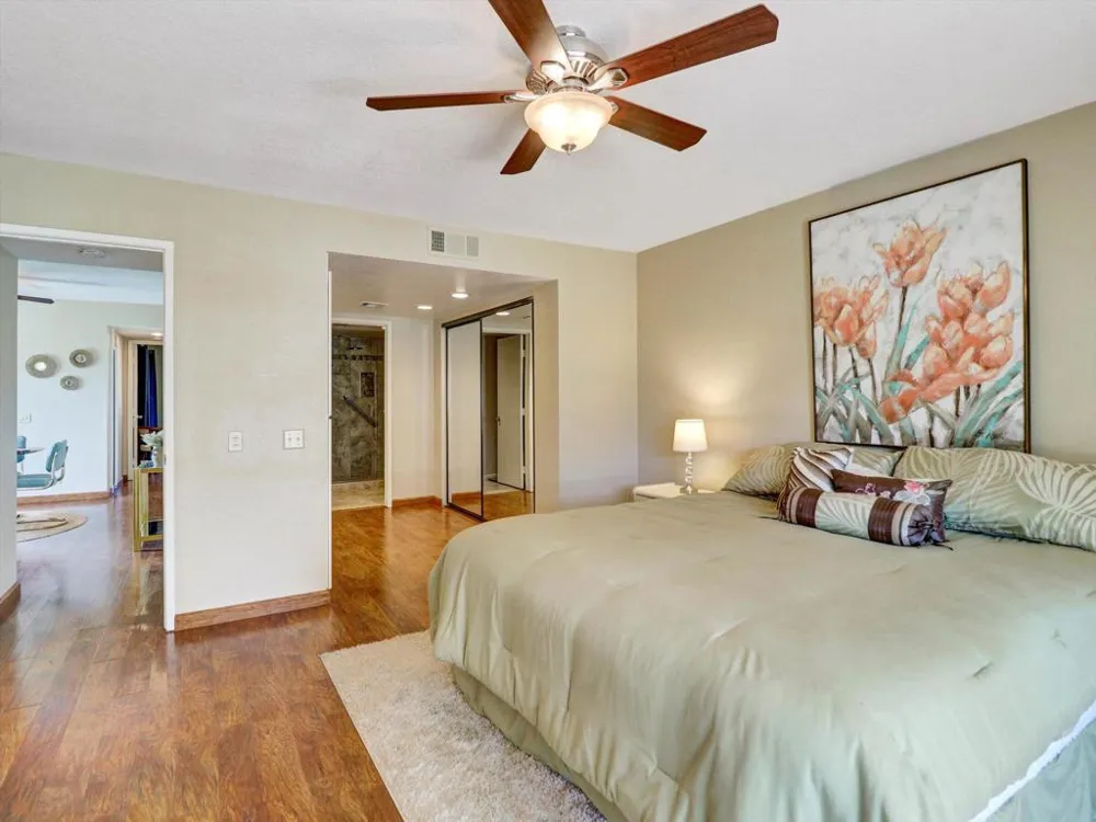 2001 E Camino Parocela #C21 Palm Springs, CA 92264