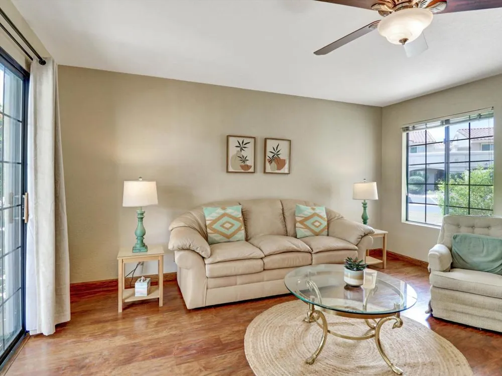 2001 E Camino Parocela #C21 Palm Springs, CA 92264