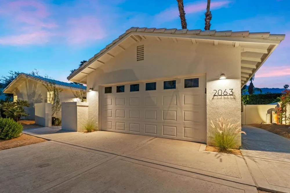 2063 S Broadmoor Drive Palm Springs, CA 92264