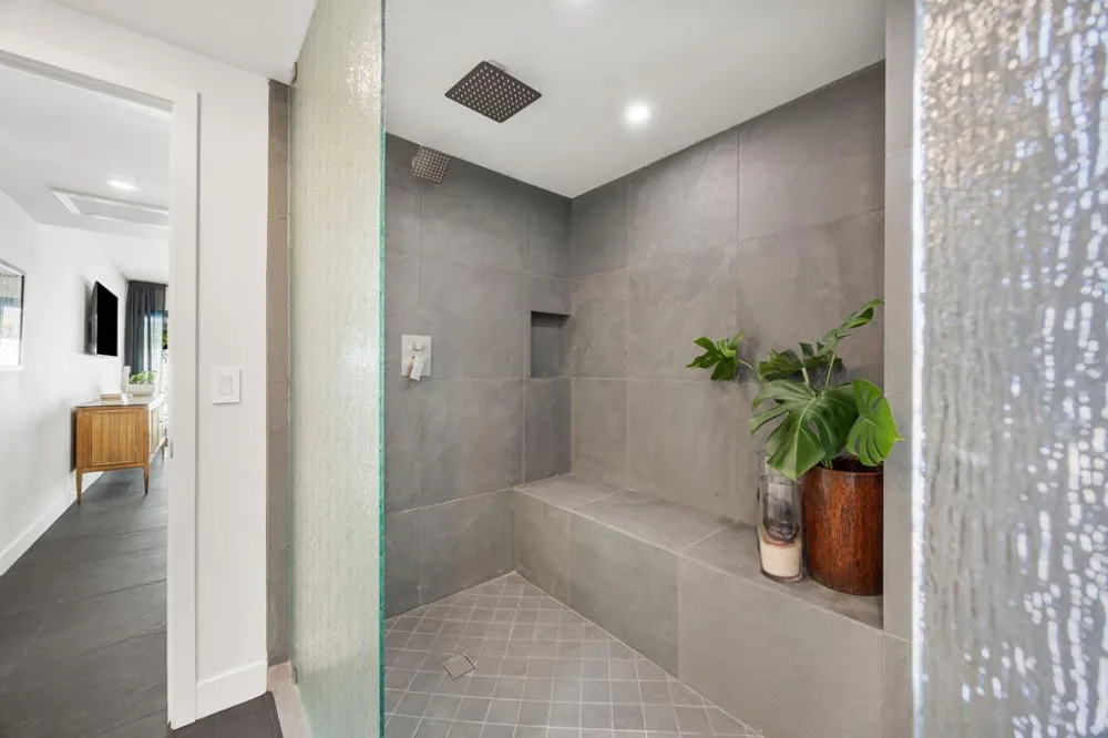 2063 S Broadmoor Drive Palm Springs, CA 92264