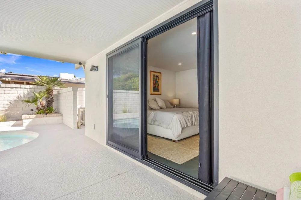 2063 S Broadmoor Drive Palm Springs, CA 92264