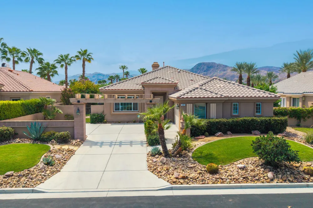 41 Vista Mirage Way Rancho Mirage, CA 92270