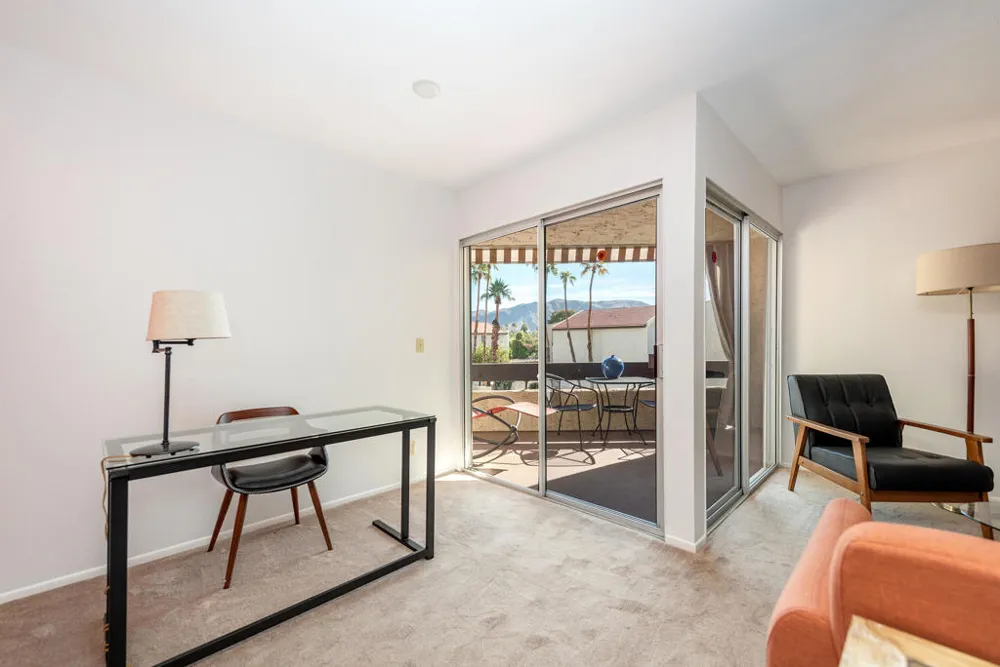 1500 S Camino Real #304a Palm Springs, CA 92264