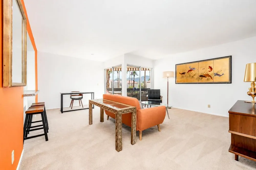 1500 S Camino Real #304a Palm Springs, CA 92264