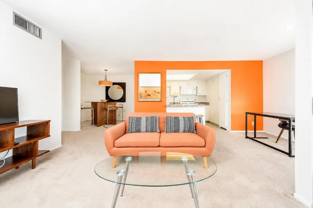 1500 S Camino Real #304a Palm Springs, CA 92264