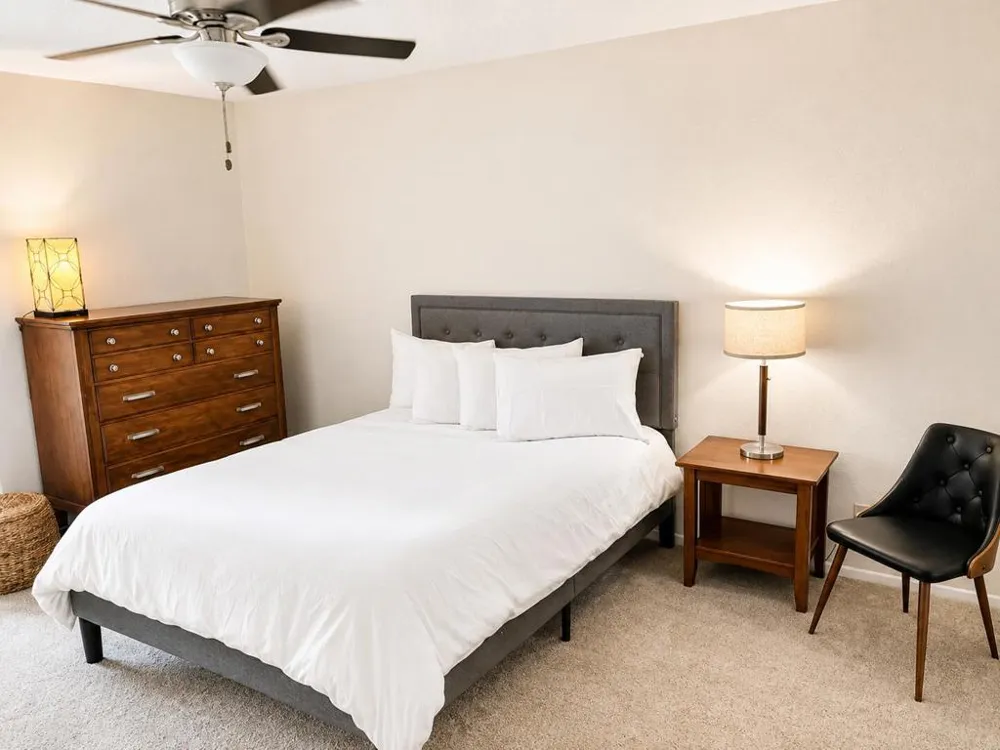 1500 S Camino Real #304a Palm Springs, CA 92264