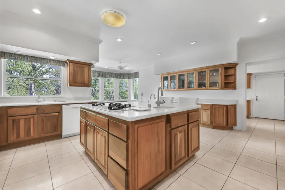 37043 Goldshot Creek Road Mountain Center, CA 92561