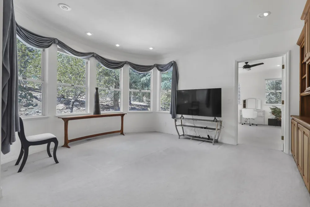 37043 Goldshot Creek Road Mountain Center, CA 92561