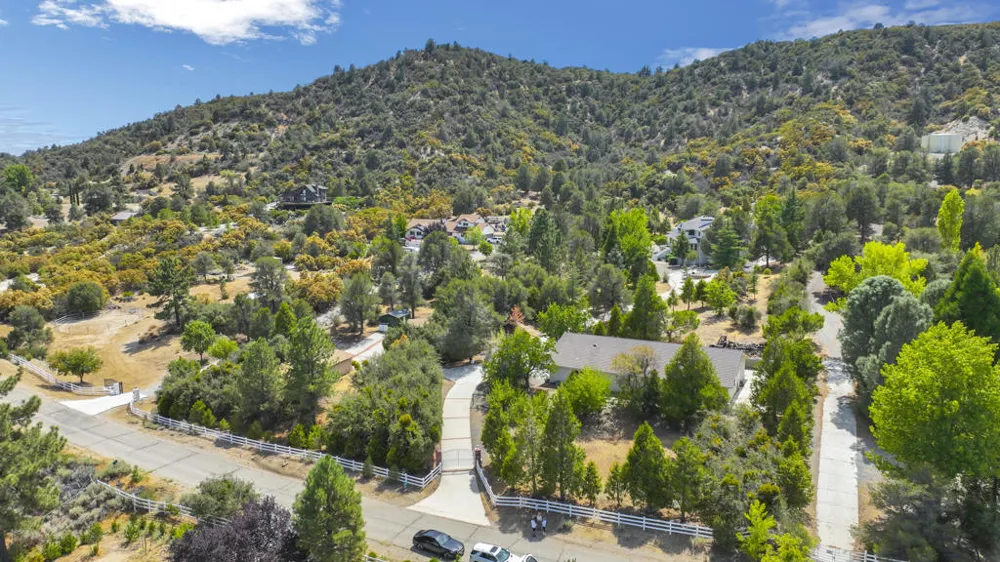 37043 Goldshot Creek Road Mountain Center, CA 92561