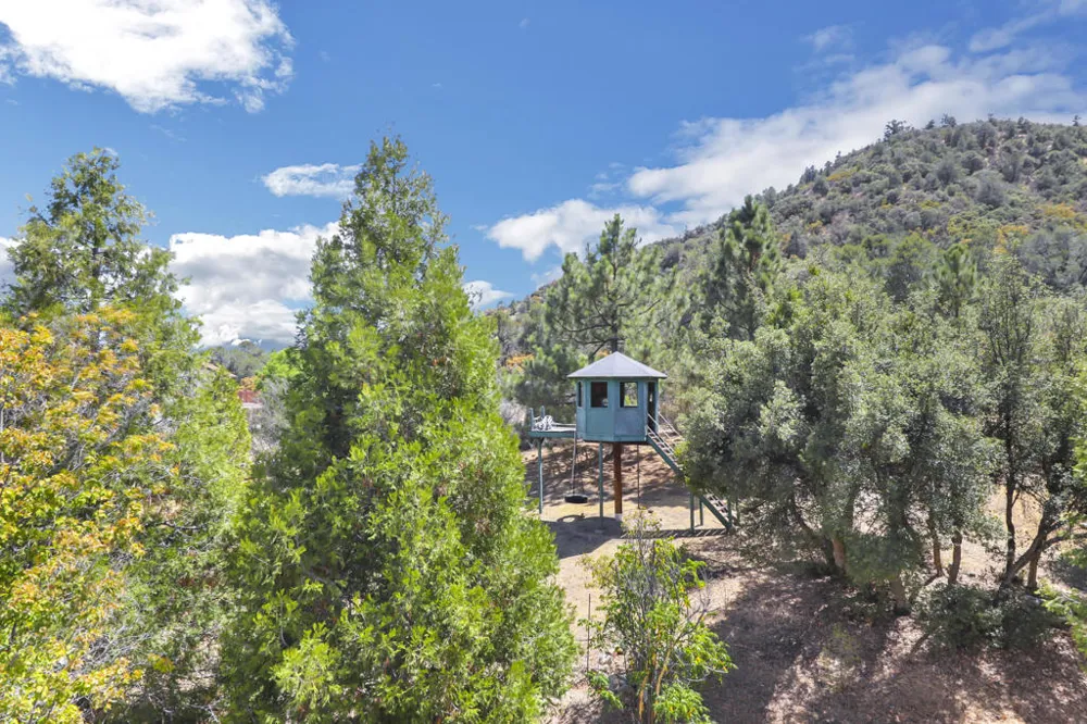 37043 Goldshot Creek Road Mountain Center, CA 92561