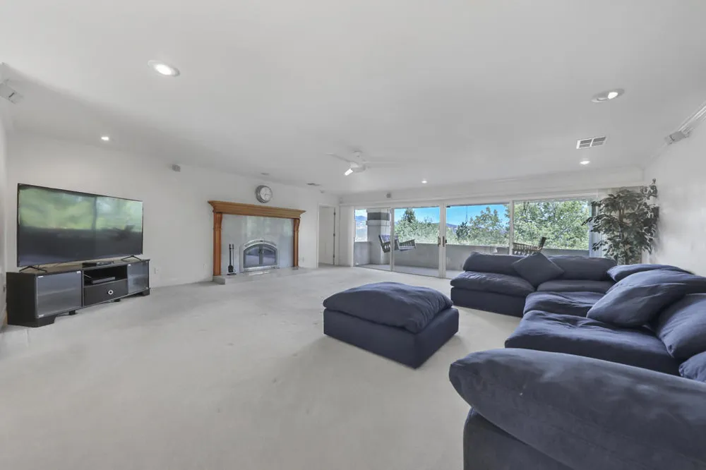 37043 Goldshot Creek Road Mountain Center, CA 92561