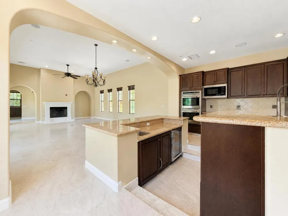 3035 Arroyo Seco Palm Springs, CA 92264