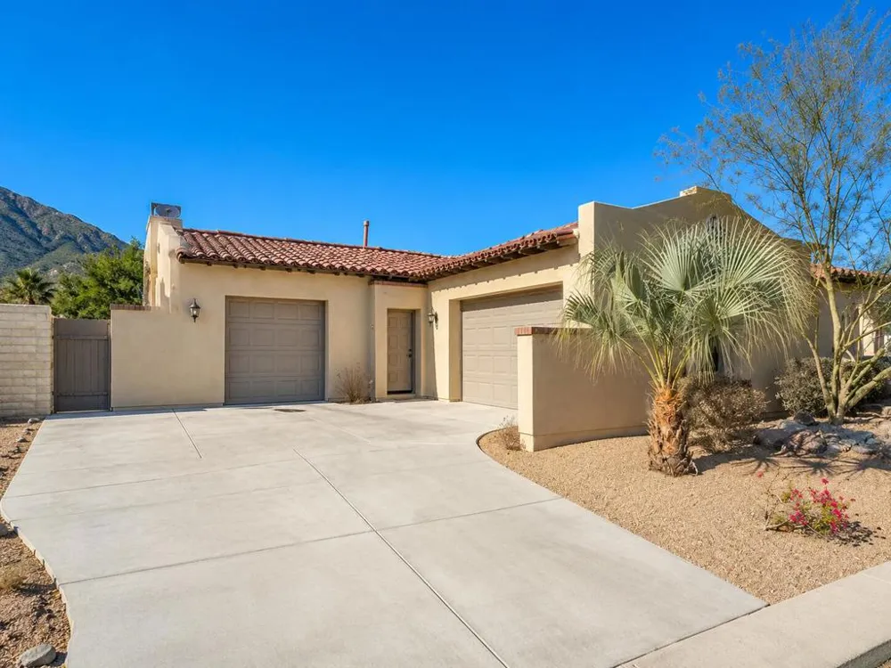 3035 Arroyo Seco Palm Springs, CA 92264