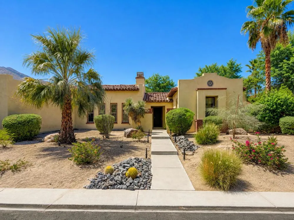 3035 Arroyo Seco Palm Springs, CA 92264