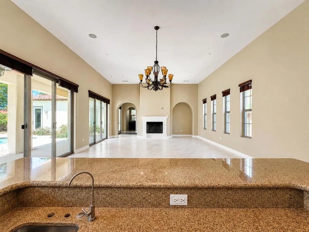 3035 Arroyo Seco Palm Springs, CA 92264