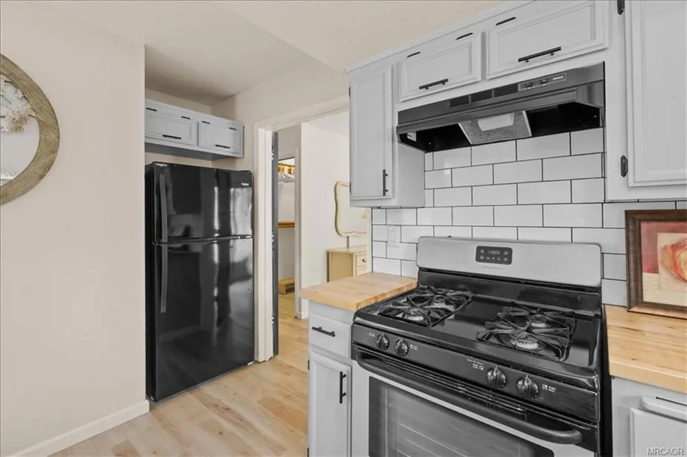 1113 W North Shore Drive Big Bear, CA 92314