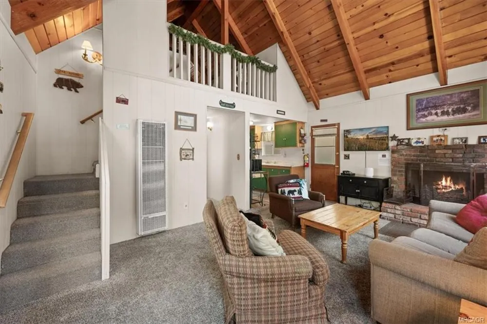 43050 Sunset Drive Big Bear, CA 92315