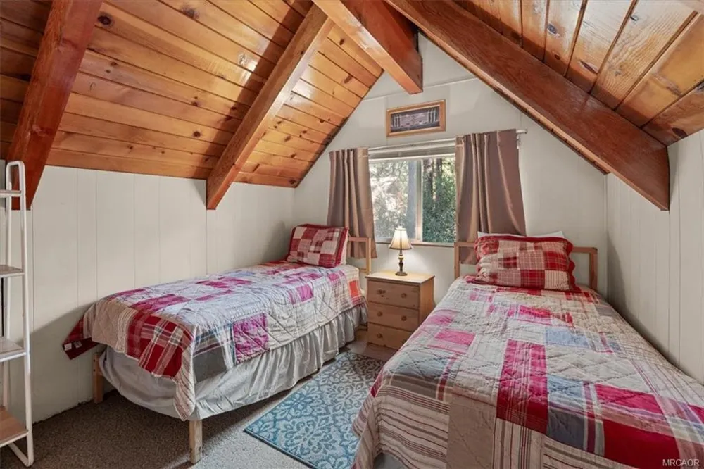 43050 Sunset Drive Big Bear, CA 92315