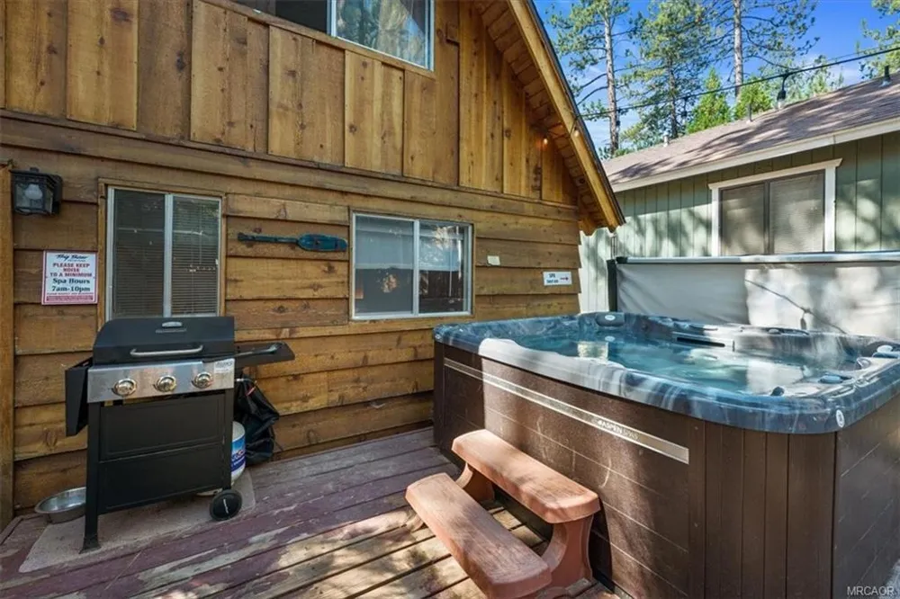 43050 Sunset Drive Big Bear, CA 92315