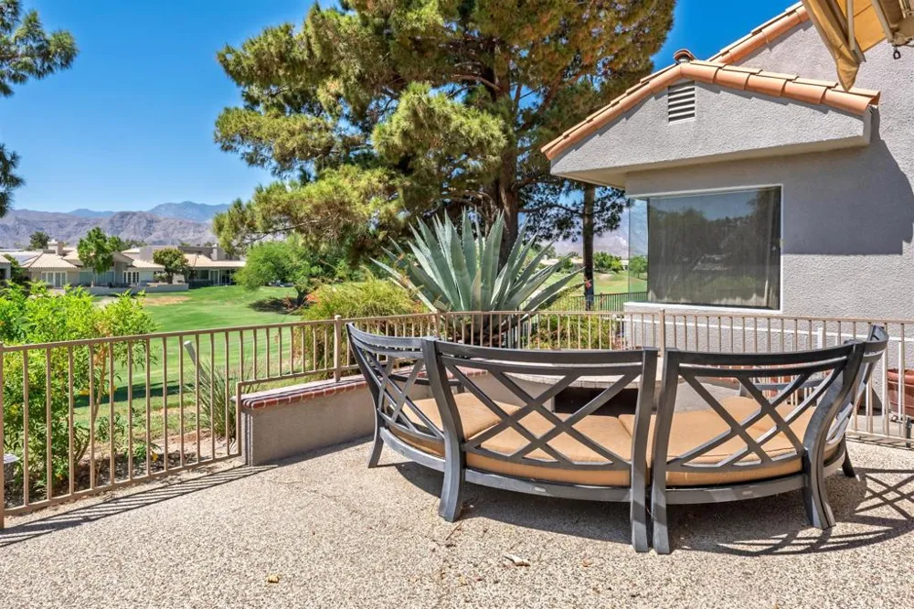 49 Pebble Beach Drive Rancho Mirage, CA 92270
